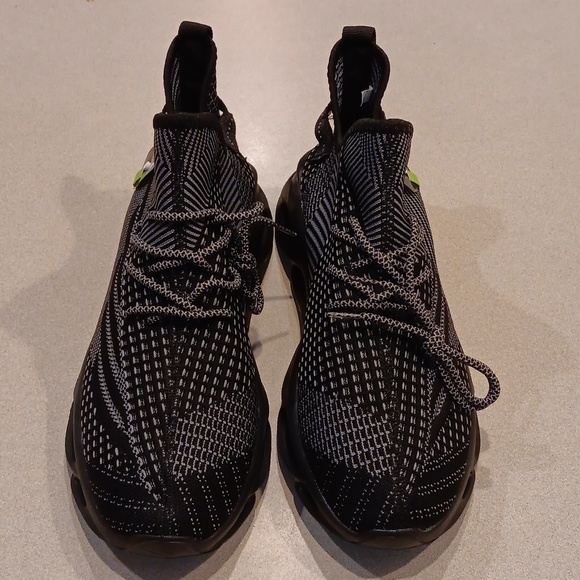 Men's new fashion running shoes - Picture 2 of 9